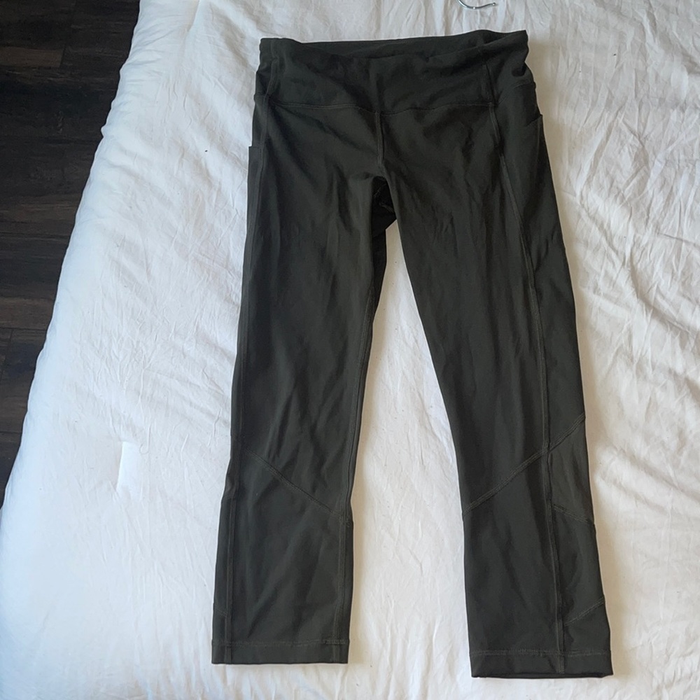 Lulu lemon high rise cropped leggings